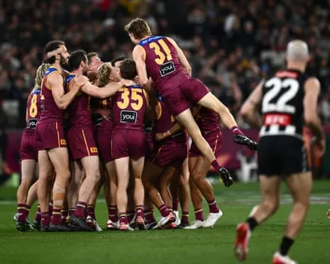 The Lions Demolish Collingwood to Secure Grand Final Battle With The Cats