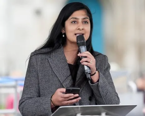 The Coventry South MP Consults Defamation Lawyers Following Row With Jeremy Corbyn Over Organization Funds